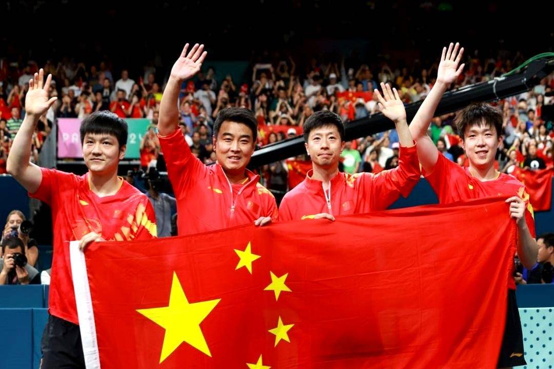 奥地利队鏖战法国队，马龙带队取胜