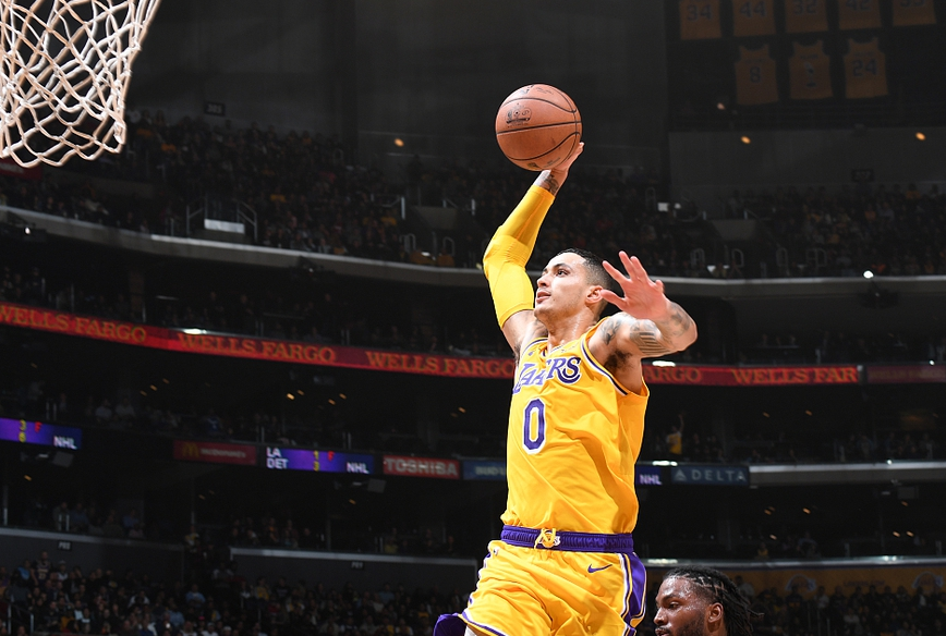 热火险胜上海队，范弗利特高光表现