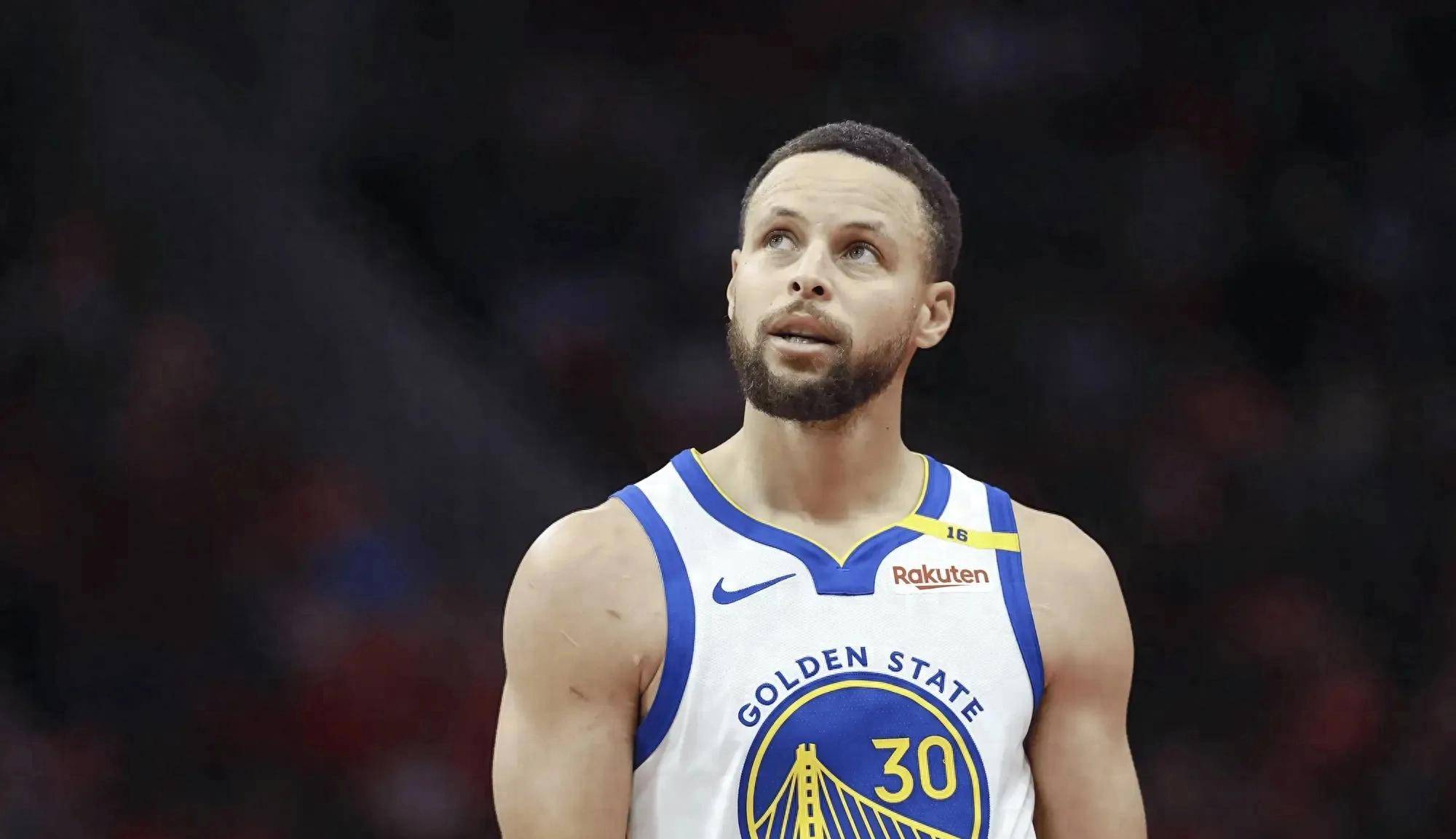 鹈鹕轻取篮网,库里统治全场 鹈鹕轻取篮网,库里统治全场