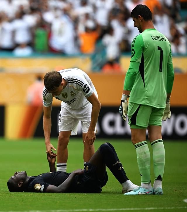 真皇家马德里发动绝地反击，帮助球队脱困