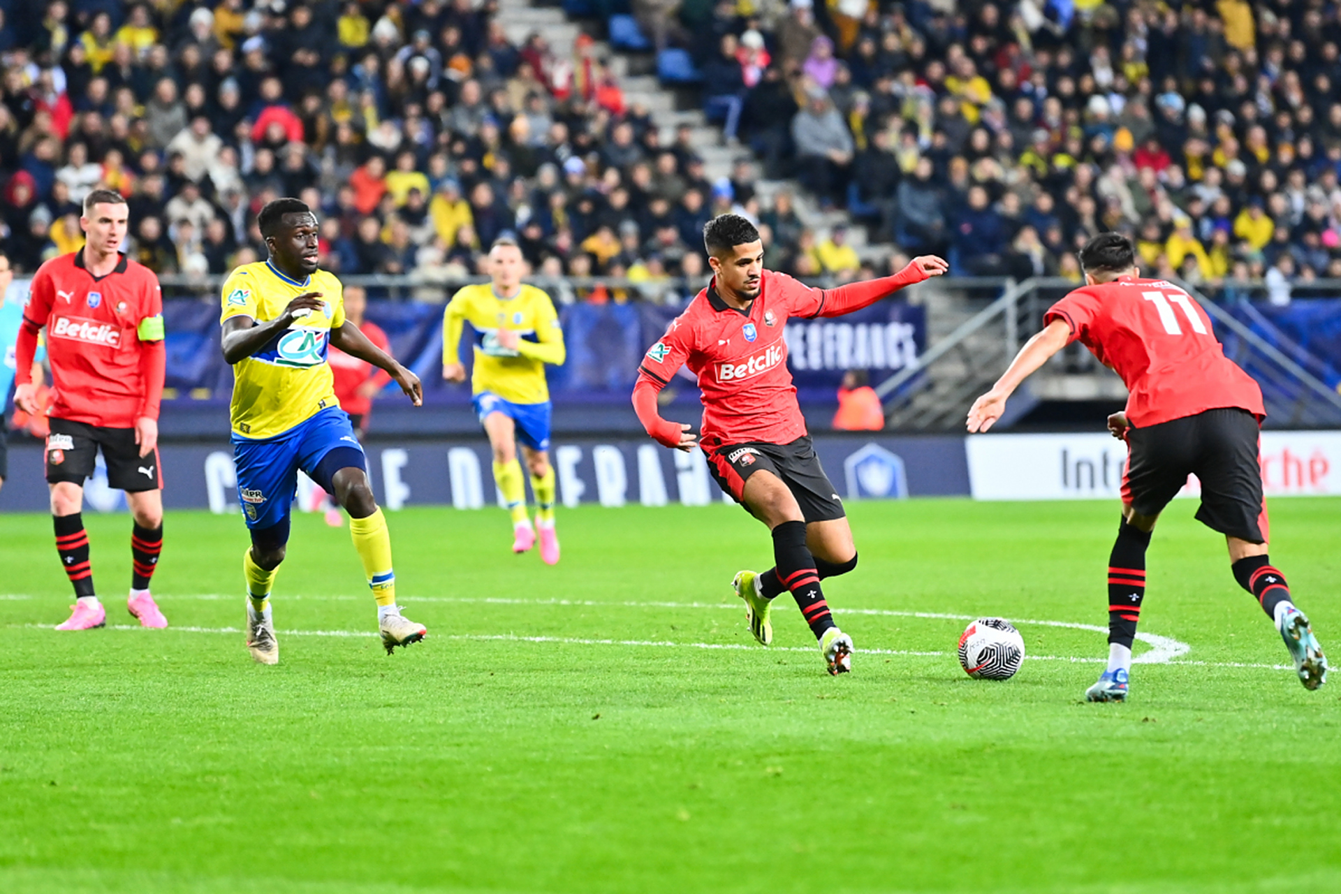 尼斯备战关键战役,主队全力备战法国杯 尼斯备战关键战役,主队全力备战法国杯