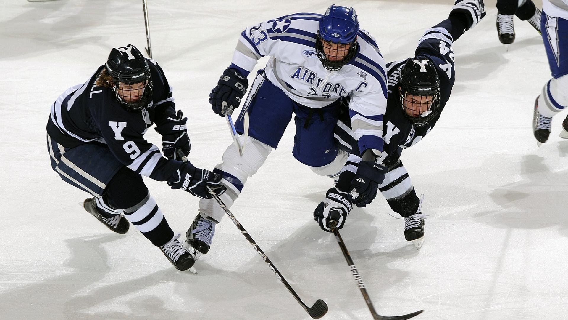 哥斯达黎加加速之谜，当战术闪电劈开郁金香，卡塞米罗的锁链于无声处轰鸣