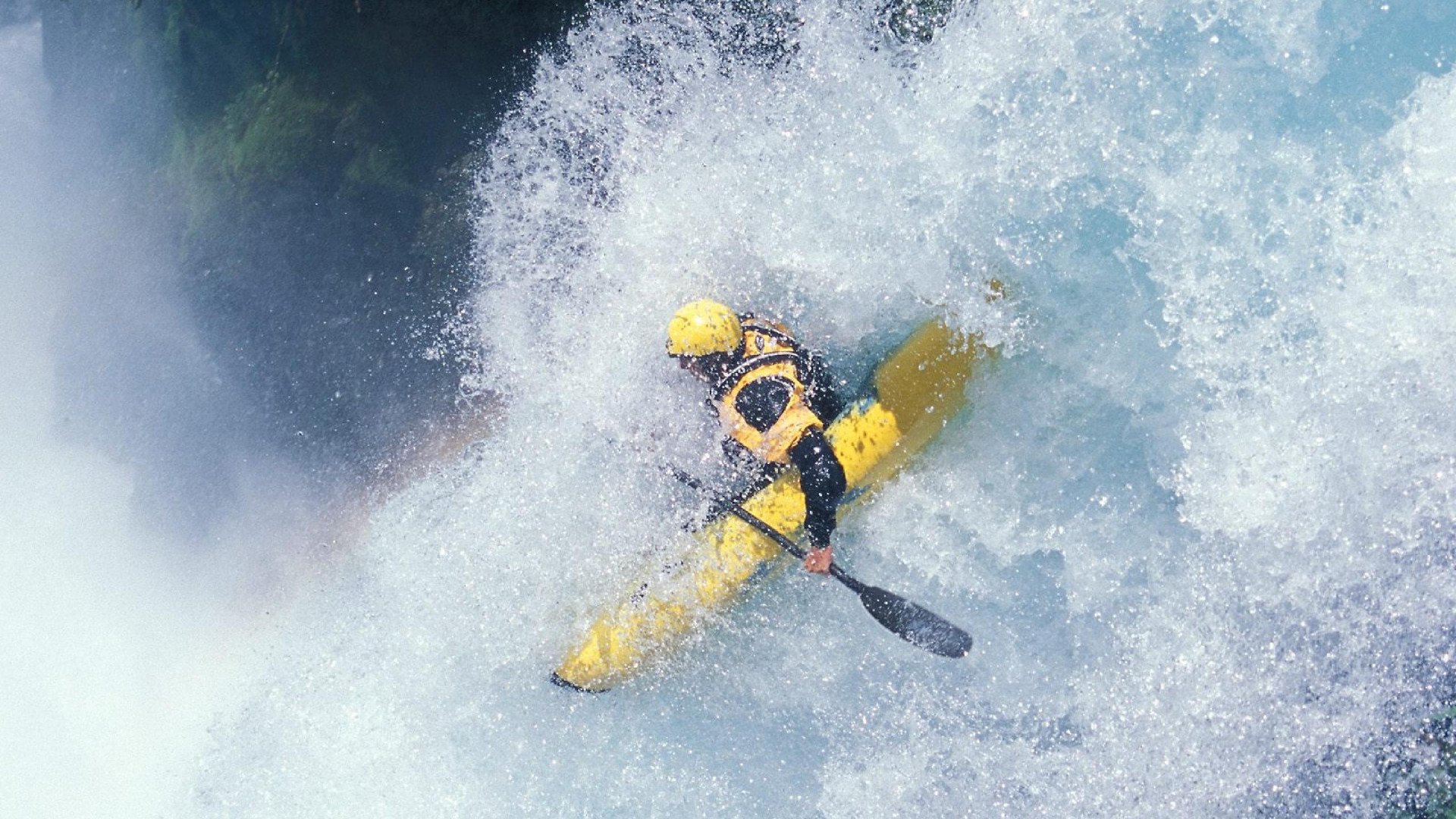 欧冠淘汰赛之夜,福克斯关键节点连续得分,书写命运转折点