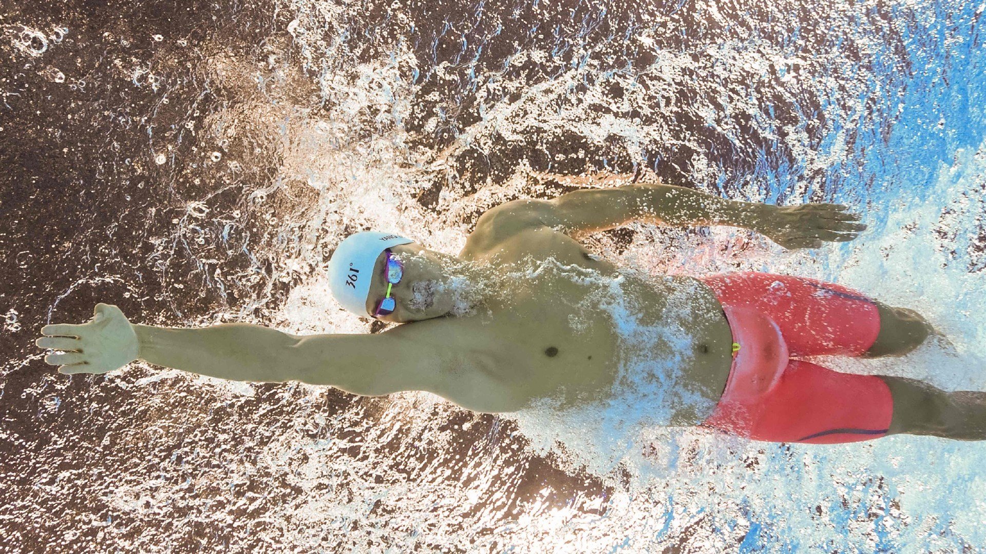 羽坛新章，马来西亚队横扫法国队，桃田贤斗状态火热预示奥运风云